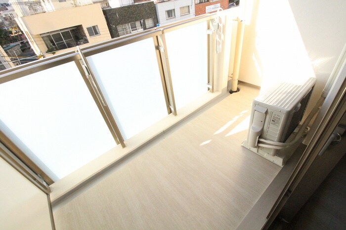 物件内観写真16　(ベランダ・バルコニー)
