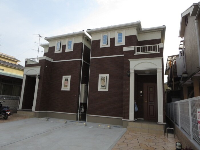 物件外観写真1　(外観写真)