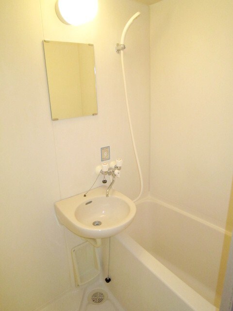 物件内観写真10　(バス／シャワールーム等)