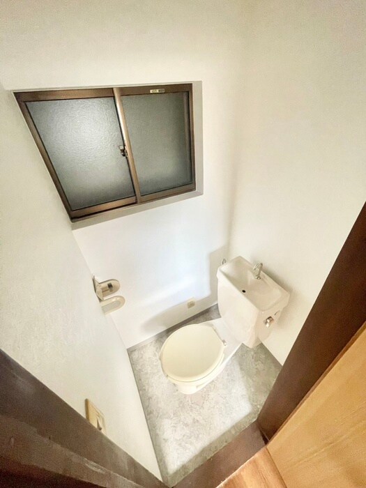 物件内観写真14　(トイレ)