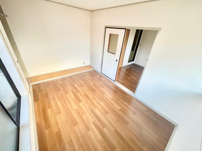 物件内観写真18　(居室)