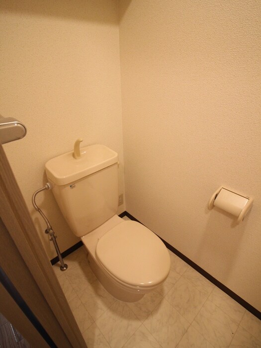 物件内観写真13　(トイレ)