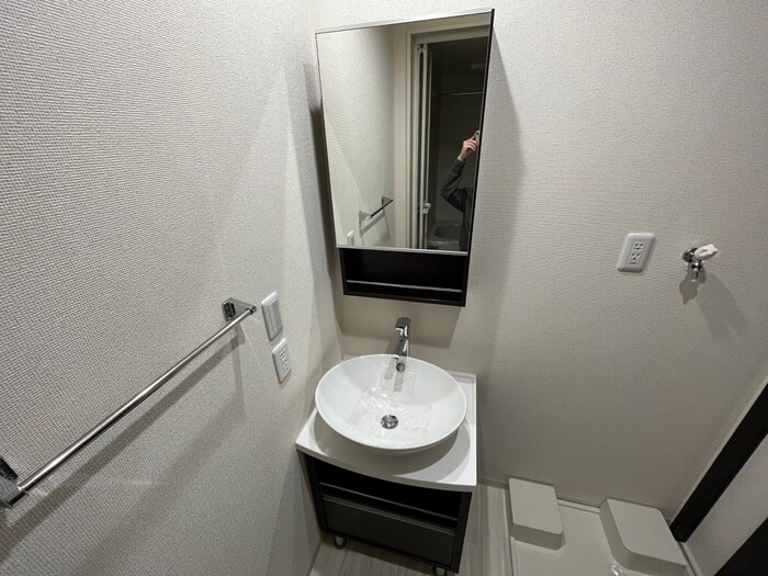 物件内観写真9　(洗面)