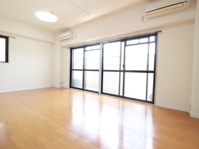 物件内観写真9　(居室)