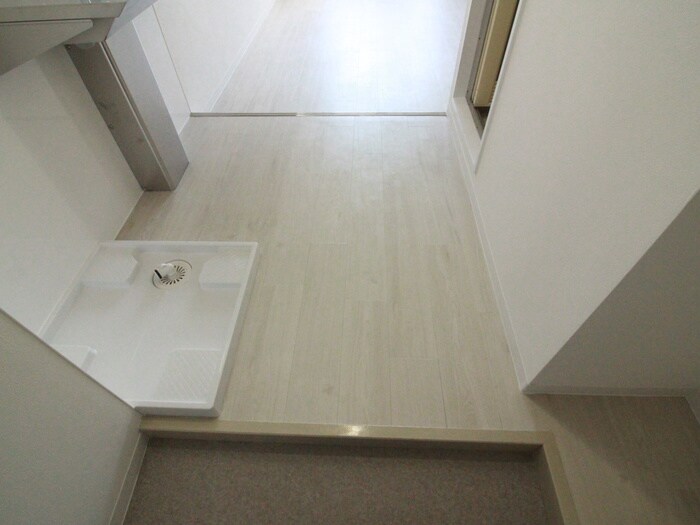 物件内観写真15　(廊下)