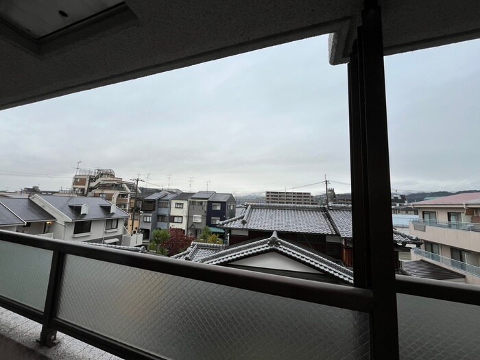 物件内観写真17　(玄関)