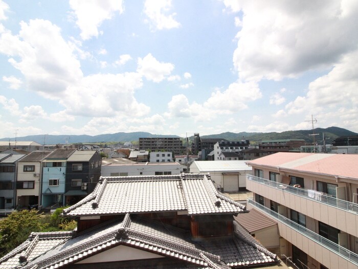 物件内観写真19　(室内からの展望)