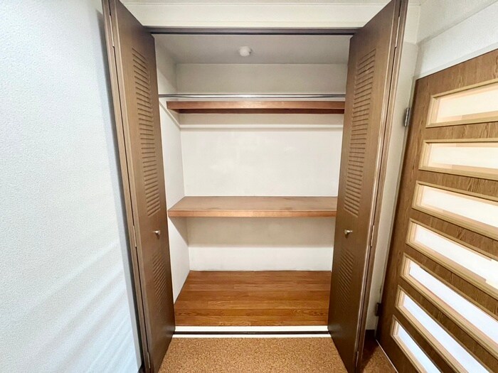 物件内観写真11　(収納)