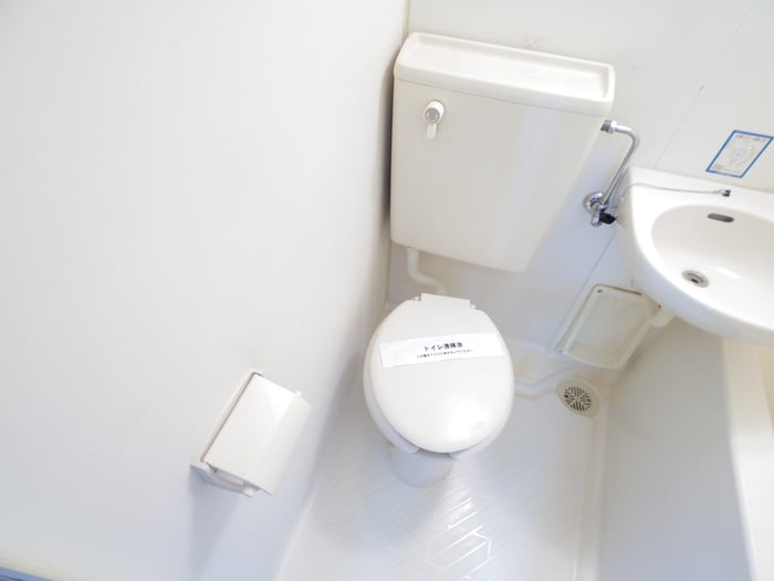 物件内観写真15　(トイレ)