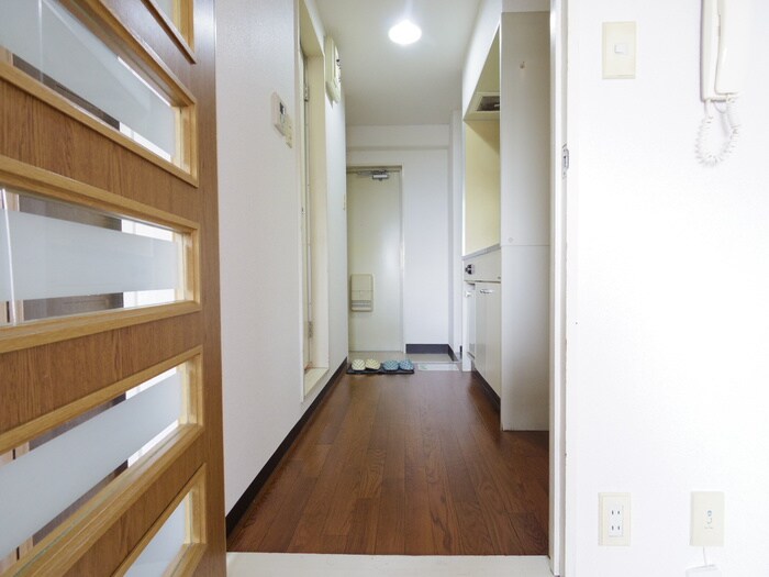 物件内観写真17　(廊下)