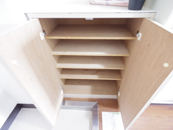 物件内観写真19　(靴箱)