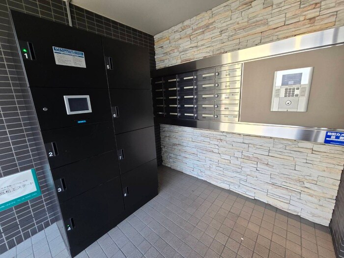 物件外観写真4　(建物設備)