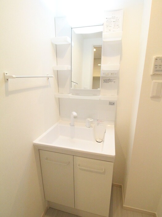 物件内観写真14　(洗面)