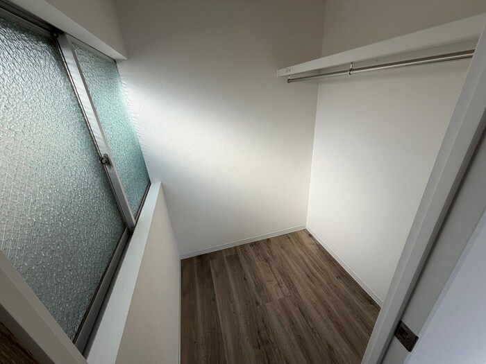 物件内観写真10　(収納)