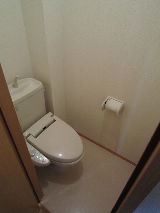 物件内観写真13　(トイレ)