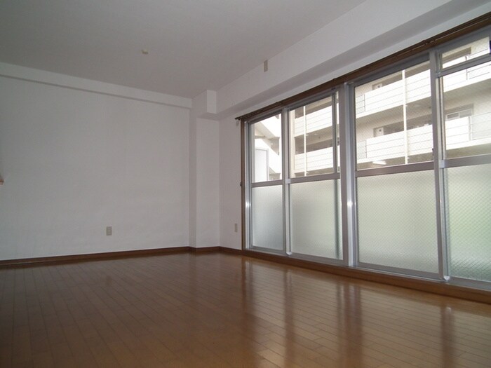 物件内観写真21　(居室)