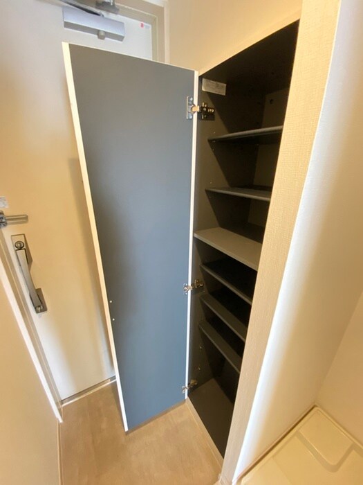 物件内観写真16　(靴箱)