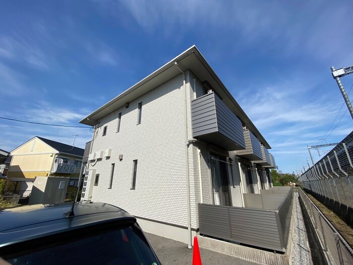 物件外観写真2　(外観写真)