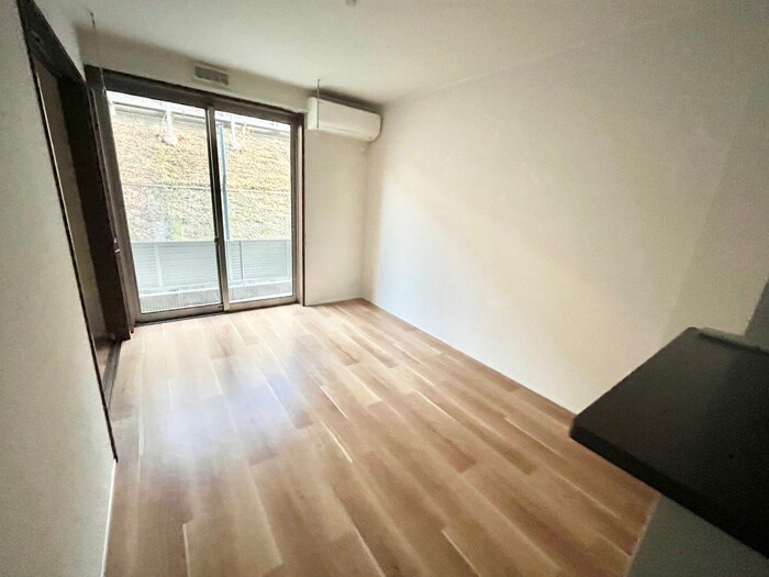 物件内観写真6　(居室)