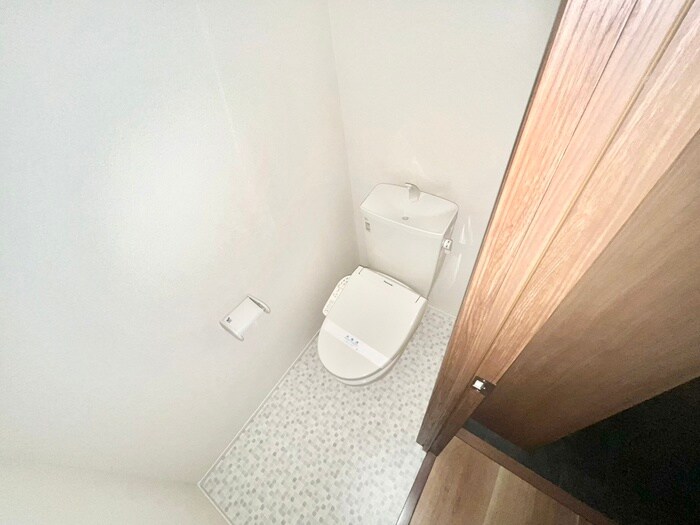 物件内観写真13　(トイレ)