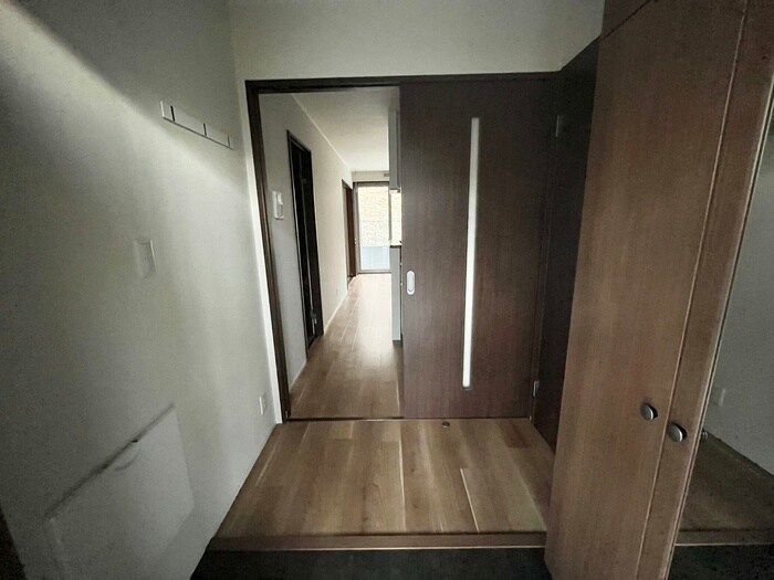 物件内観写真16　(廊下)