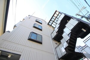 リブコ－トマキ外観写真