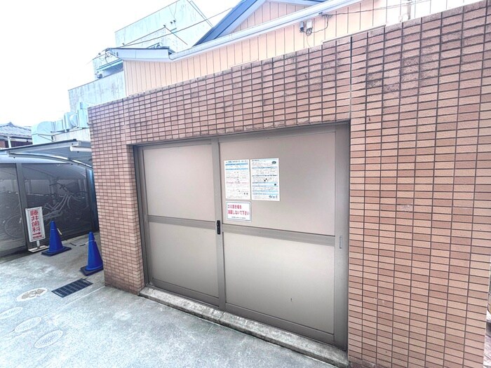 物件外観写真6　(建物設備)