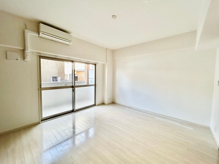 物件内観写真11　(居室)