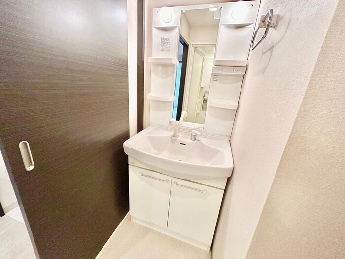 物件内観写真13　(洗面)