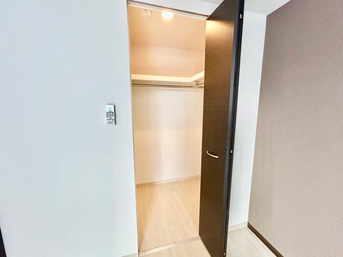 物件内観写真14　(収納)