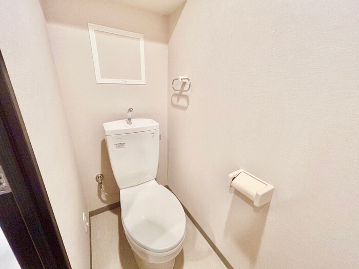 物件内観写真14　(トイレ)