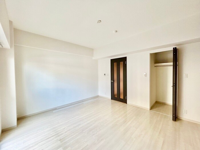 物件内観写真22　(居室)