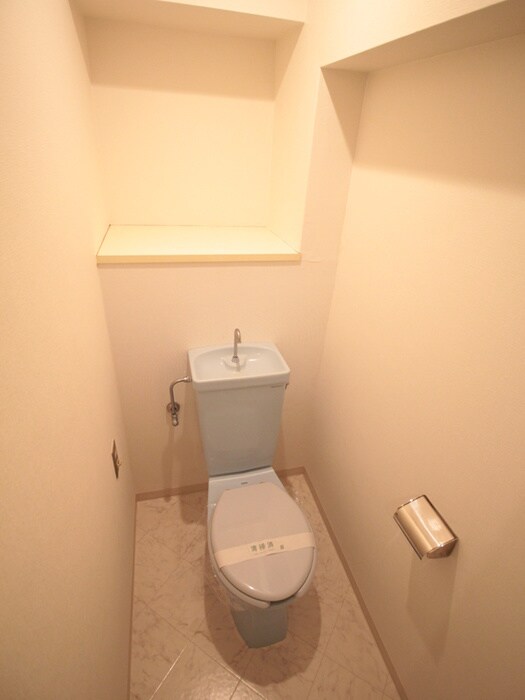 物件内観写真11　(トイレ)