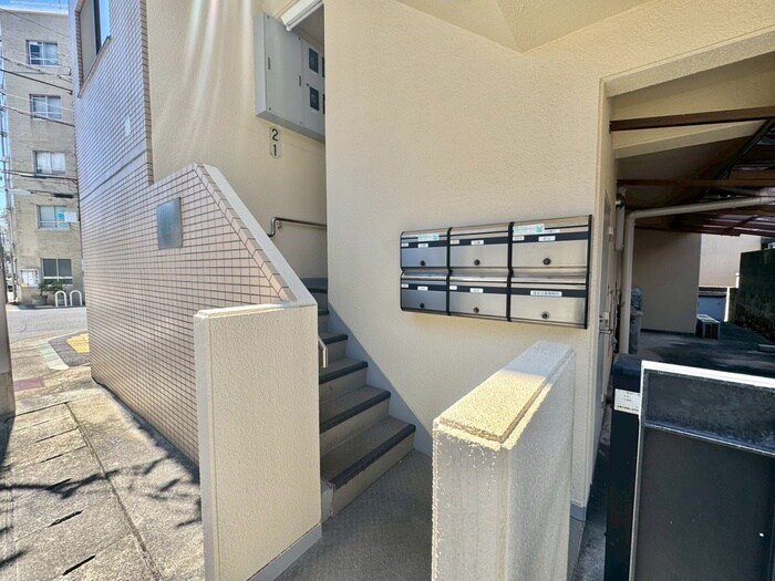 物件外観写真6　(建物設備)