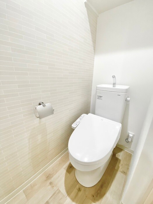 物件内観写真12　(トイレ)