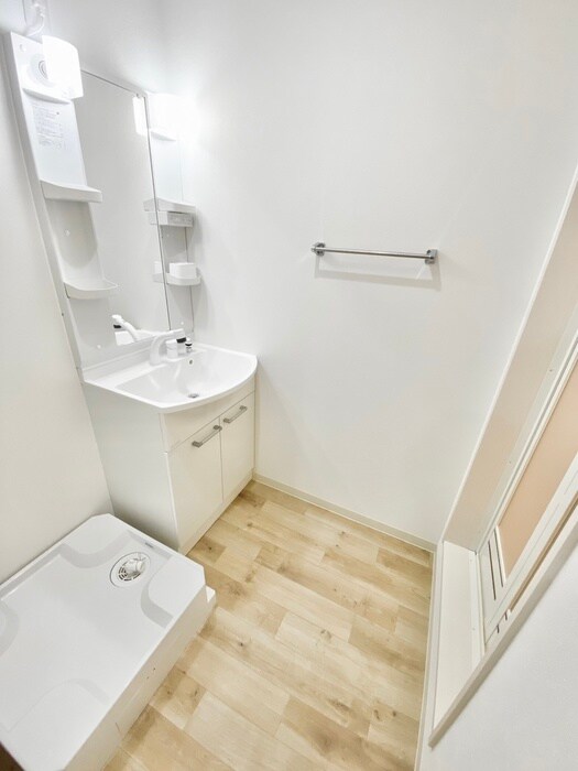 物件内観写真15　(洗面)