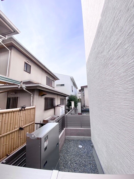 物件内観写真19　(室内からの展望)