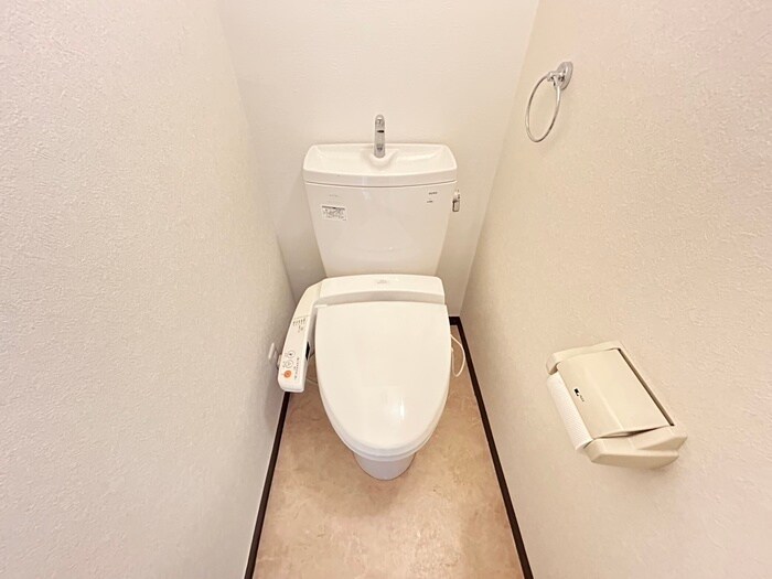 物件内観写真11　(トイレ)