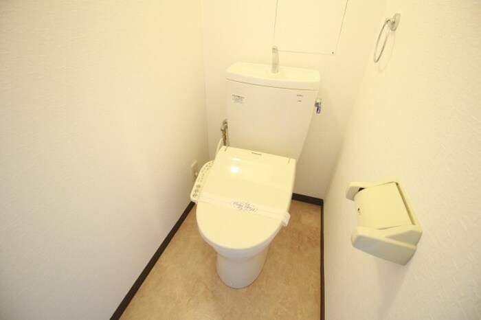 物件内観写真15　(トイレ)