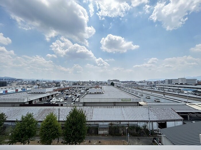 物件内観写真17　(室内からの展望)