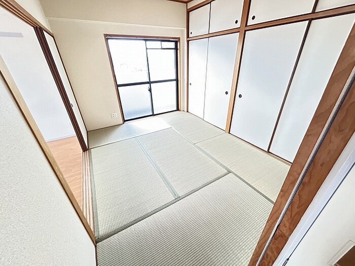 物件内観写真18　(居室)