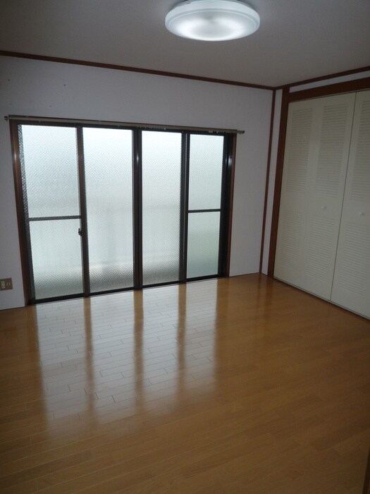 物件内観写真11　(居室)