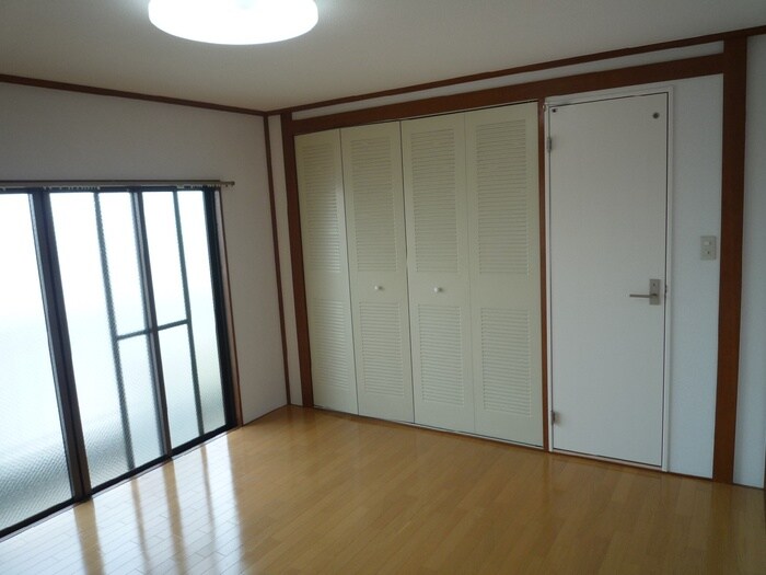 物件内観写真13　(居室)