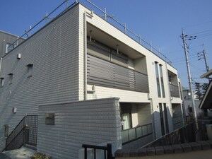 メゾンサンクレスト外観写真