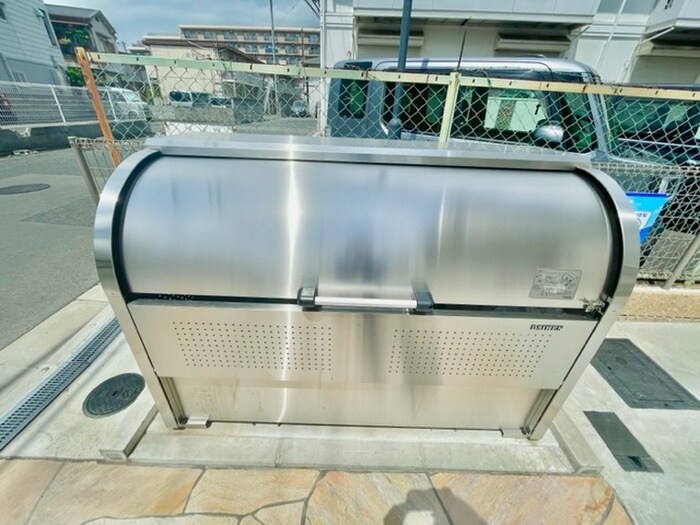 物件外観写真6　(建物設備)