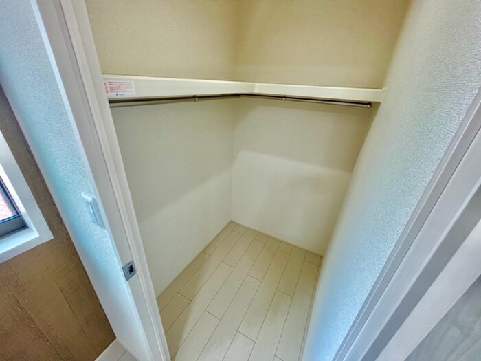 物件内観写真12　(収納)