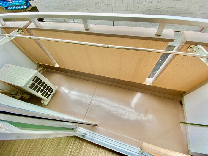 物件内観写真9　(ベランダ・バルコニー)