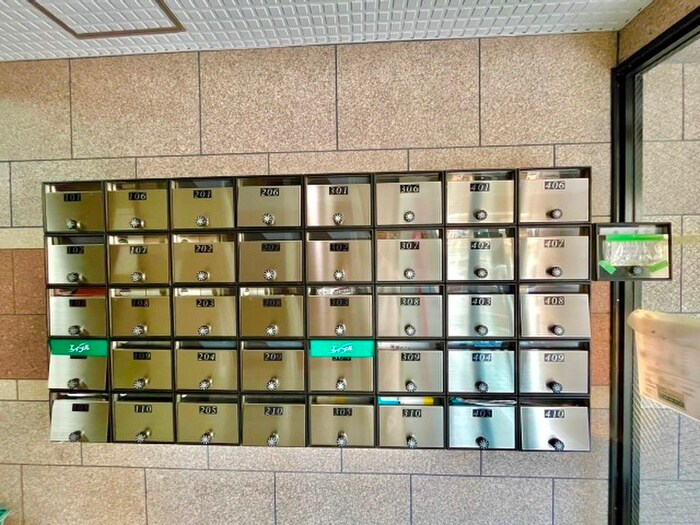 物件外観写真6　(建物設備)