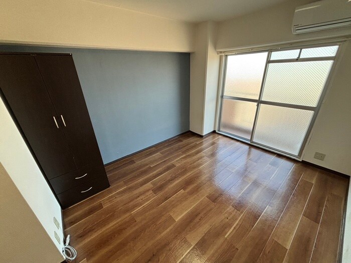 物件内観写真10　(居室)