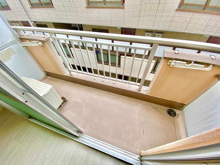 物件内観写真11　(ベランダ・バルコニー)